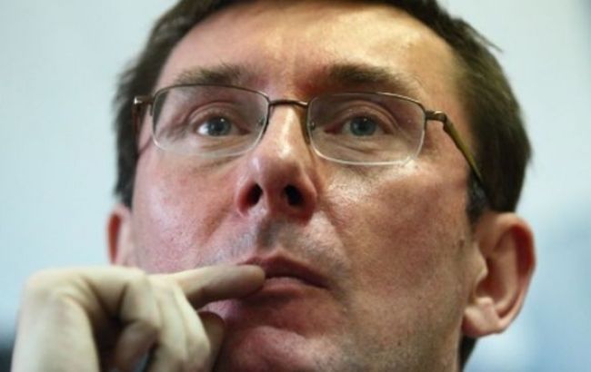 В Україні немає загрози дефолту, - Луценко