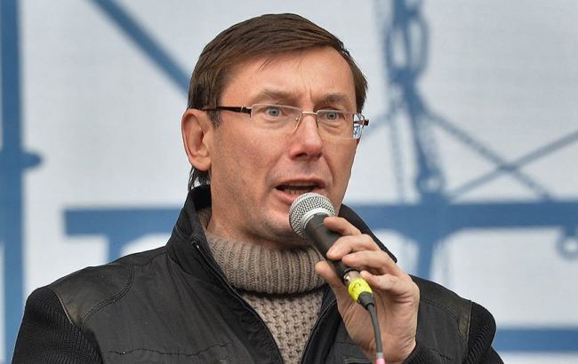 В Кабмине планируются перестановки, - Луценко