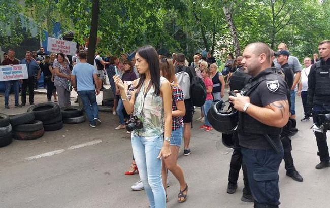 В Донецкой области начались протесты из-за подсчета голосов