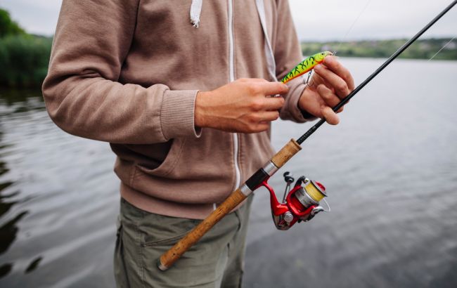 У Миколаївській області рибалка спіймав гігантську рибу вагою понад 20 кг: фото трофея