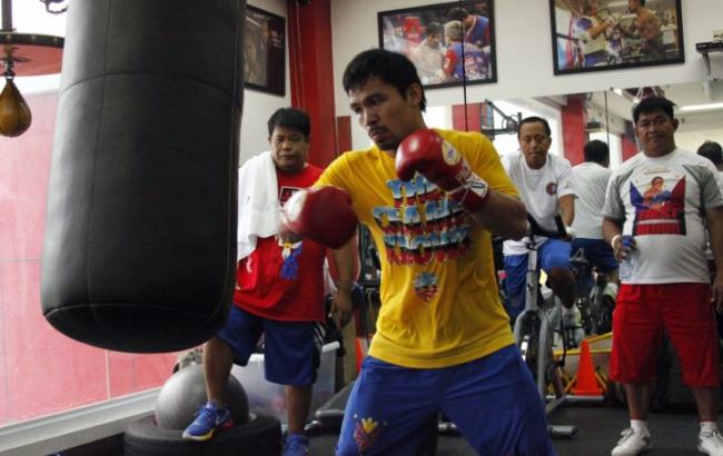 Пакьяо отправит Майвезера в нокаут, - Боб Арум