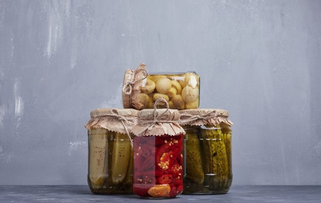 Як правильно стерилізувати банки, щоб нічого не "вибухнуло"