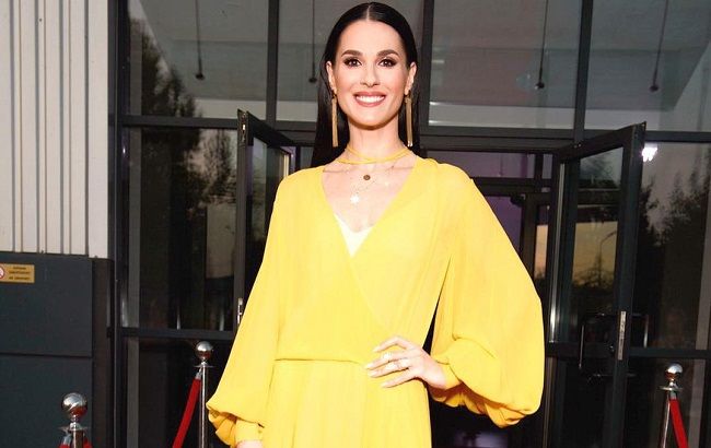 "Іспанська типаж": Маша Єфросиніна захопила елегантним образом