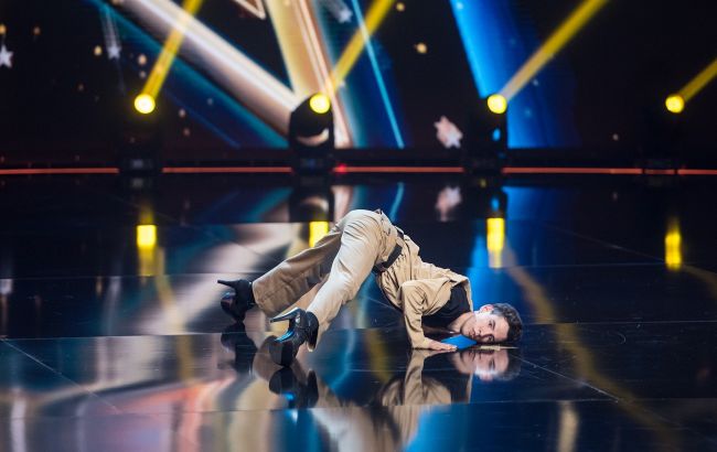 Чиновник Виталик из Запорожья встал на каблуки, чтобы перетанцевать Марув: смотрите, что из этого вышло