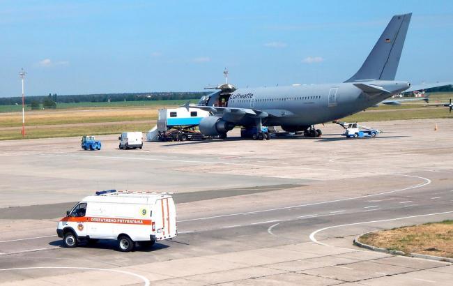 Німеччина прийняла понад 100 солдатів з України, поранених на Донбасі