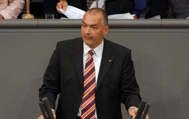 ПАСЕ допускает снятие санкций с делегации РФ в октябре 2016