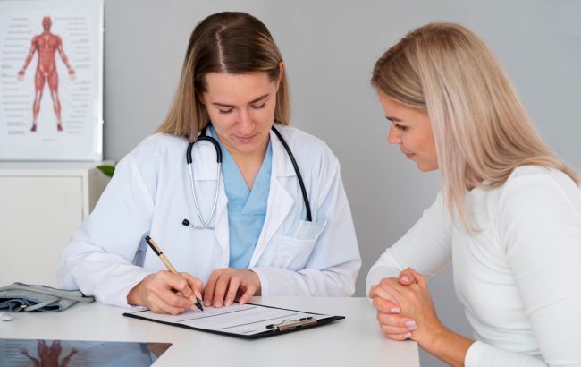 Українкам розповіли, які обстеження потрібно проходити, щоб уникнути раку