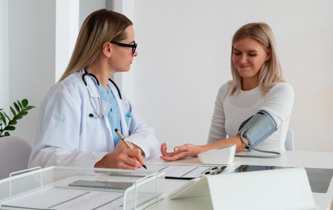 У ці міфи досі вірять пацієнти. НСЗУ звернулась до українців із важливим поясненням