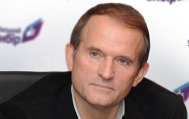 Полиция завела дело на журналистов "Схем" за "вмешательство в частную жизнь" Медведчука