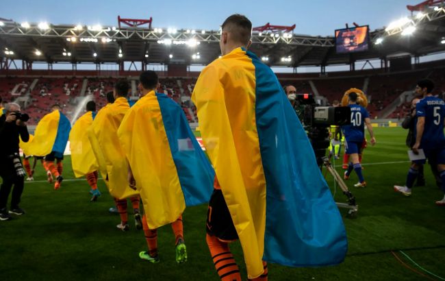 Зусилля Ахметова та ФК "Шахтар" відповідають зусиллям українського уряду, - NYT