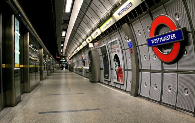 В Лондоне метро перешло в режим круглосуточной работы