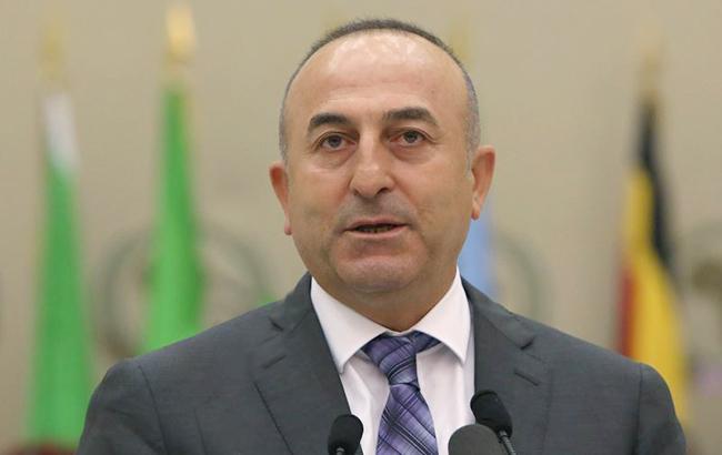 Чавушоглу заявил о готовности Турции сражаться с войсками Асада, если они будут защищать курдов