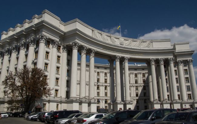 МИД потребовало от РФ предоставить доступ врачам к Грибу