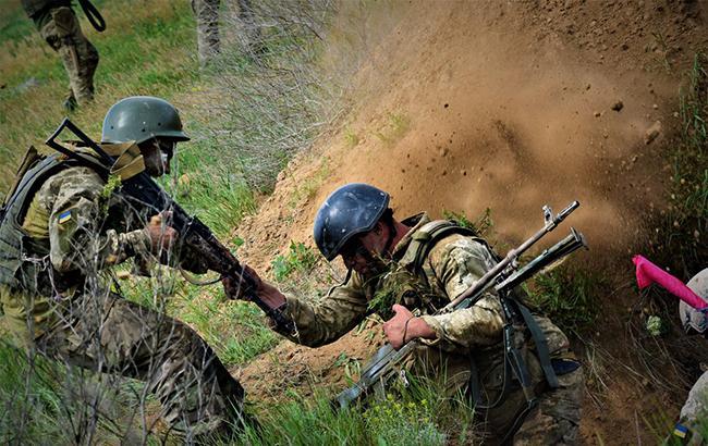 В районе ООС с начала суток потерь среди украинских военных нет, - штаб