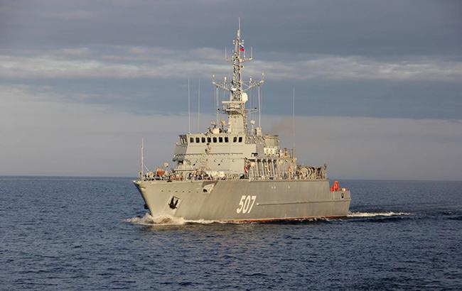 Латвия заявила о приближении двух российских военных кораблей