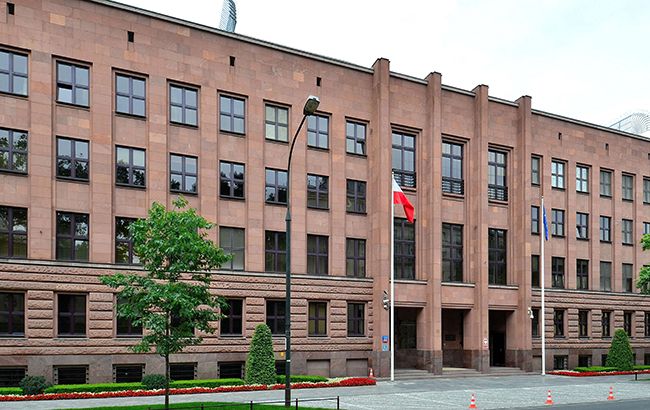 Польша призвала Россию прекратить произвольные обыски в Крыму