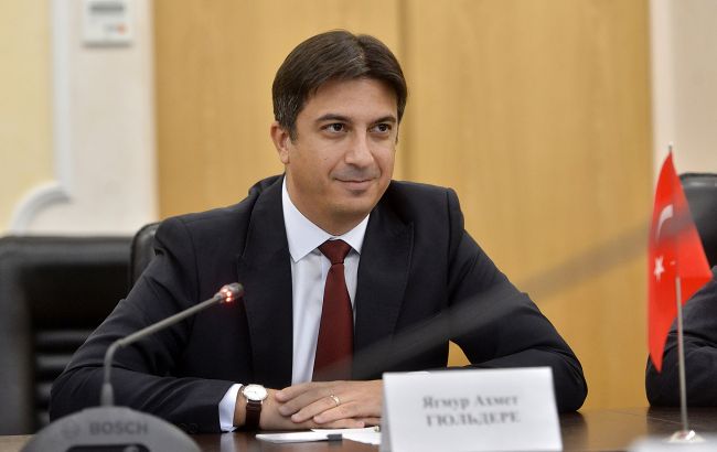 Без тестирования и изоляции: Турция готова принимать украинцев с июля