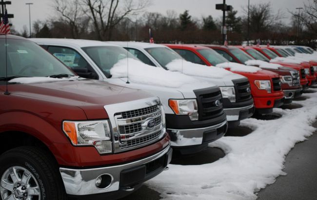 Світовий авторинок виріс на 2% в 2015