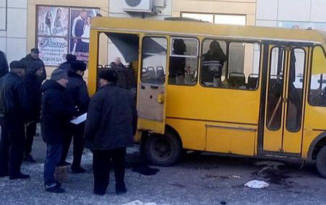 ДНР сообщила о взрыве в маршрутке в центре Макеевки, есть погибший