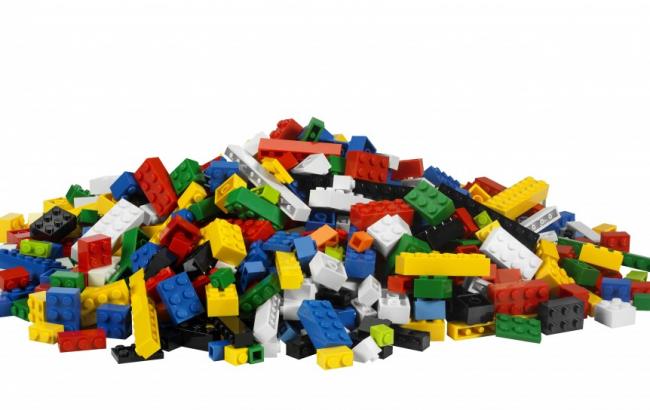 Конструктор Лего - тренажер для розвитку дитини