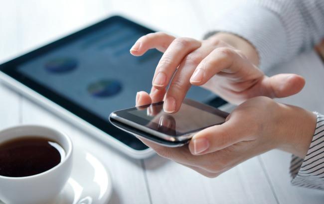 В Украине значительно выросла доля продаж через мобильные устройства