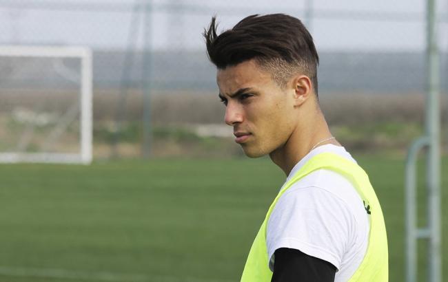 Полузащитник "Олимпика" может перебраться в чемпионат России