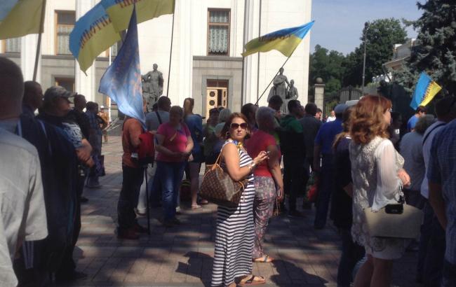 Предприниматели под Радой ждут отмены требования о введении РРО