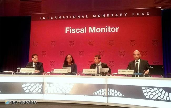 Прогресс в реформах в Украине замедлился, - МВФ