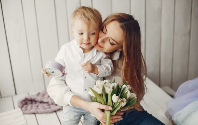 Їхня любов безмежна: 4 знаки Зодіаку з найсильнішим материнським інстинктом