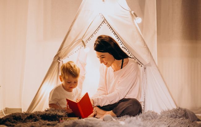 Карпачов назвав список шкідливих казок, які не можна читати дітям