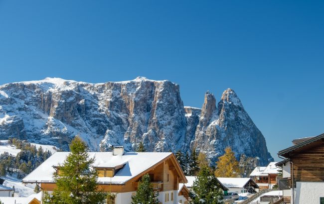 Доломитовые Альпы готовят к сезону: на горнолыжных курортах Италии составили новые правила для туристов