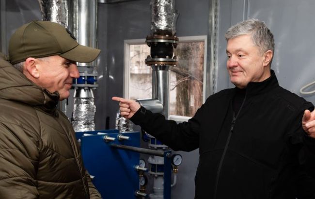 Порошенко привіз у Миколаїв мобільну котельню