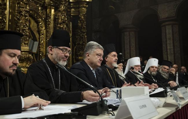 Порошенко считает автокефалию вопросом нацбезопасности Украины