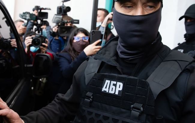 Адвокаты Порошенко рассказали о подробностях штурма ГБР в Музее Гончара