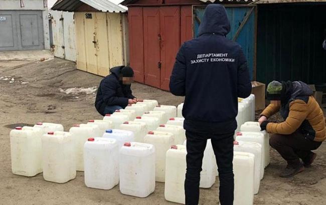 В Николаеве полиция изъяла фальсифицированный алкоголь на 2 млн гривен