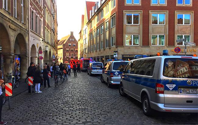 В квартире наехавшего на толпу в Германии нашли автомат Калашникова