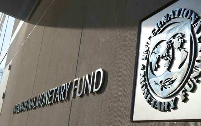 У Порошенко объяснили причины задержки транша МВФ для Украины