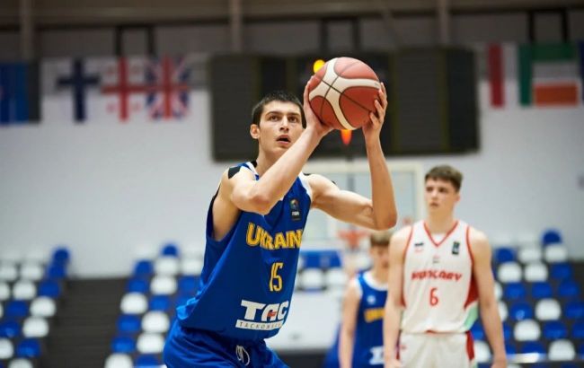 Молодежная сборная Украины выиграла у Венгрии ключевой матч на Евробаскете-2024