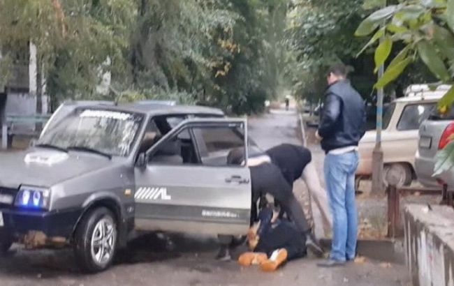 СБУ ліквідувала банду автовикрадачів, до якої входили поліцейські