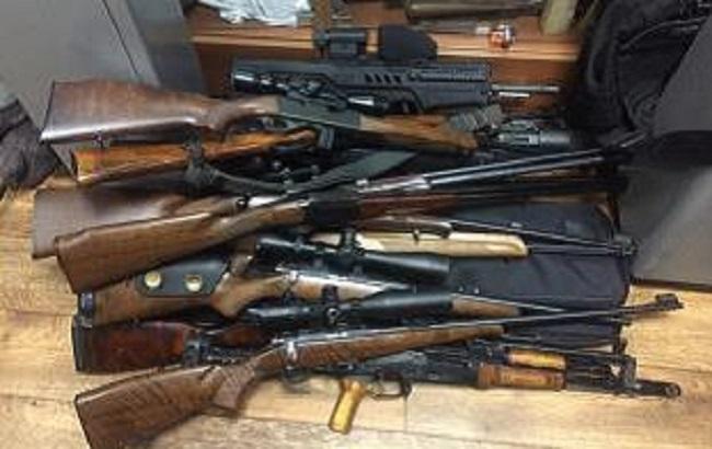 В Одесской области СБУ блокировала сбыт оружия и боеприпасов