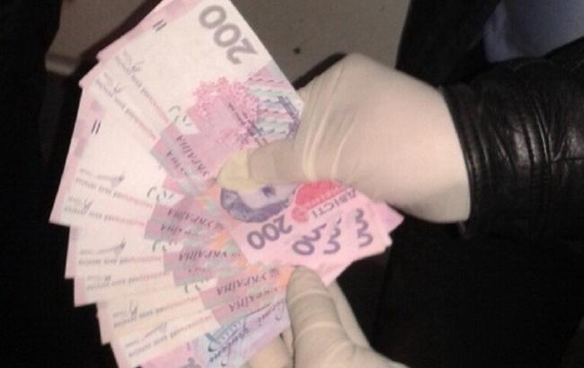 В Житомирской области приговорили к 5 годам заключения следователя полиции из-за взятки