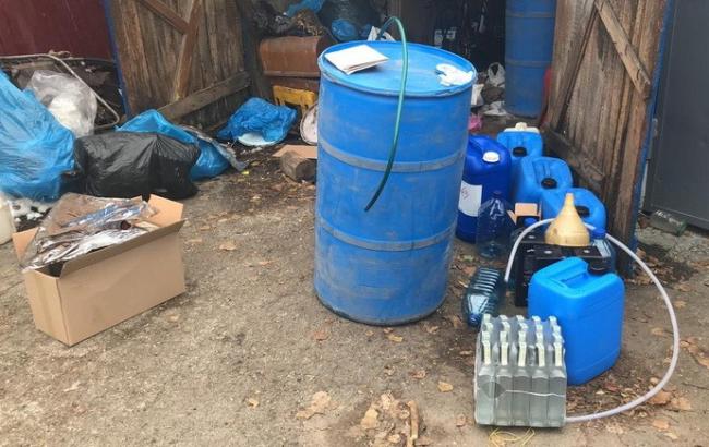 СБУ разоблачила в Чернигове сеть подпольного производства подакцизного алкоголя