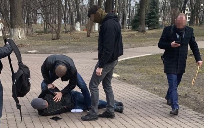 СБУ задержала на взятке советника руководства МВД