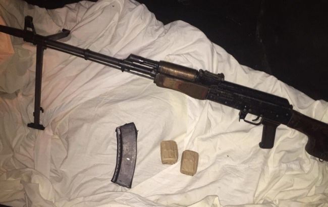 В&nbsp;Черновицкой области бывший военный продавал оружие из ООС