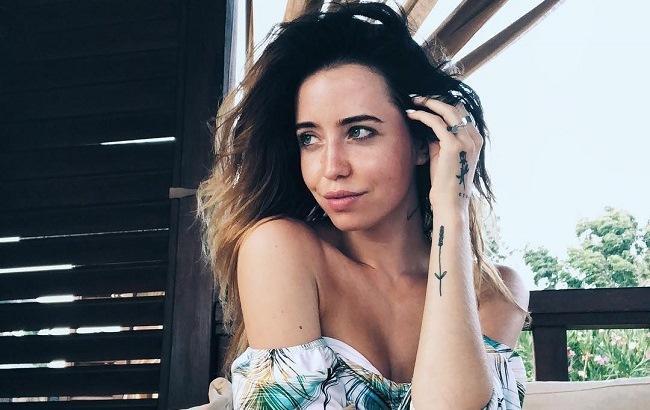 "Ця дівчинка дурман": Дорофєєва підкорила фанатів новим яскравим образом