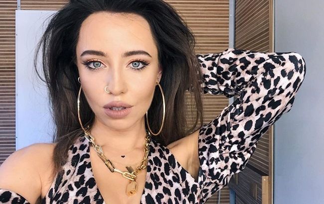 В платье и штанах-юбке: Надя Дорофеева показала топ-4 стильных образа на лето