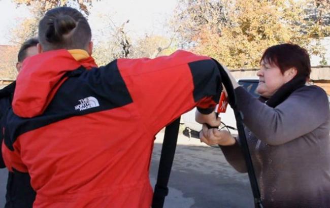 В Житомире владелица оздоровительного комплекса напала на журналистов