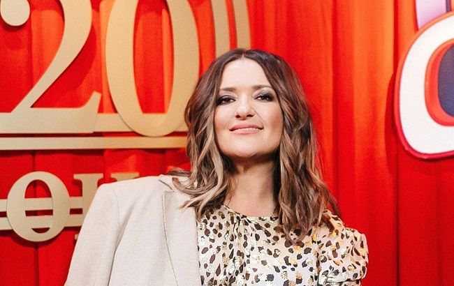 Вкрапление хищного: Наталья Могилевская учит носить самый дерзкий принт сезона