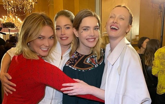 Наталья Водянова, Опра Уинфри, Карли Клосс, Даутцен Крус на показе Stella McCartney в Париже