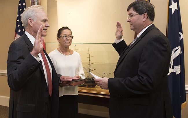 Ричард Спенсер стал новым главой ВМС США